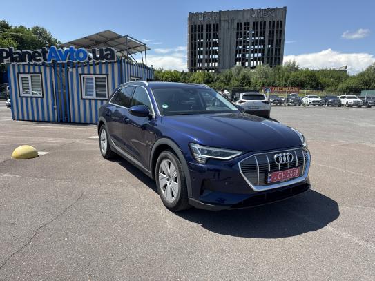 Audi E-tron 55
                       2020г. в рассрочку