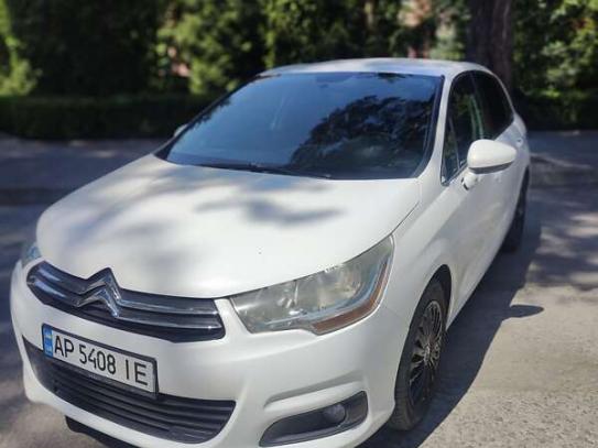 Citroen C4
                              2012г. в рассрочку