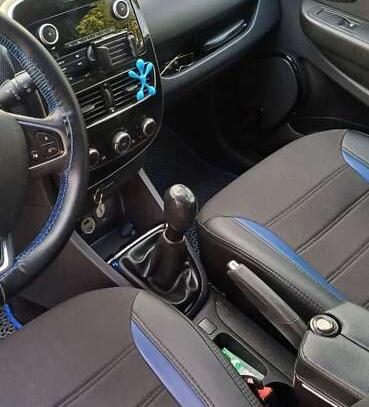 Renault Clio
                            2017г. в рассрочку