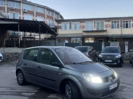 Renault Scenic 2004р. у розстрочку