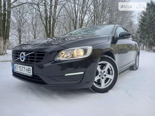 Volvo V60 2016р. у розстрочку