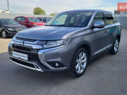 Mitsubishi Outlander                       2021г. в рассрочку