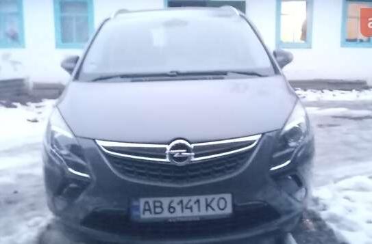 Opel Zafira tourer                   2015г. в рассрочку