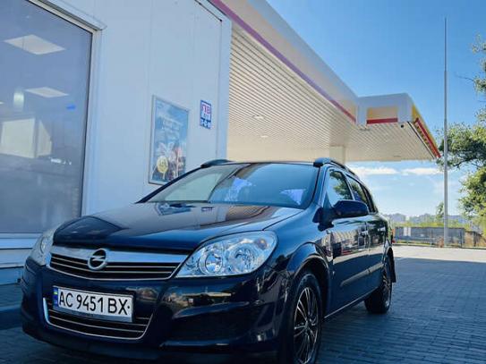 Opel Astra 2007р. у розстрочку