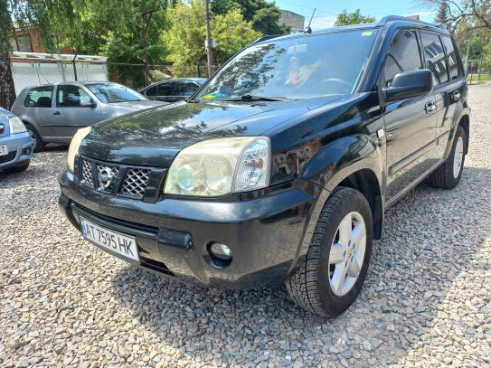 Nissan X-trail                         2005г. в рассрочку
