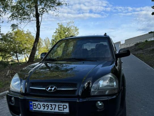 Hyundai Tucson                          2006г. в рассрочку