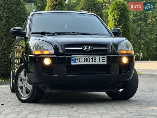 Hyundai Tucson                          2005г. в рассрочку