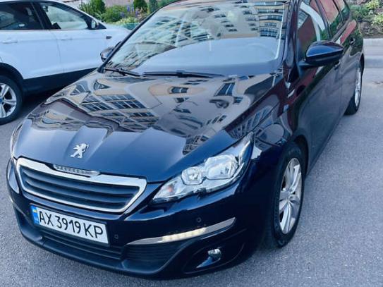 Peugeot 308                             2016г. в рассрочку