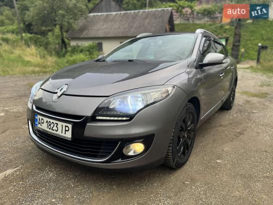 Renault Megane 2012р. у розстрочку