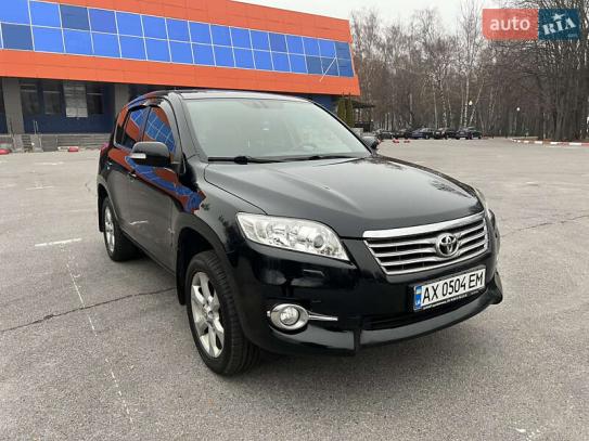 Toyota Rav4 2011г. в рассрочку