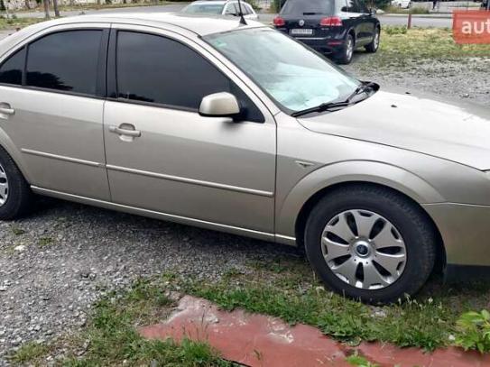 Ford Mondeo
                          2004г. в рассрочку