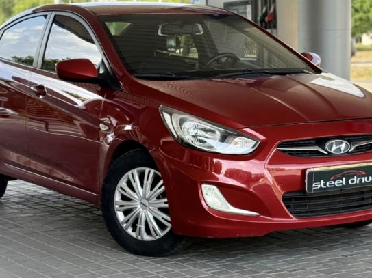 Hyundai Accent                          2011г. в рассрочку