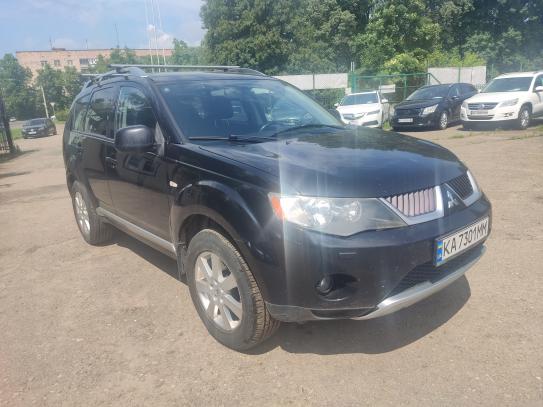 Mitsubishi Outlander                       2008г. в рассрочку