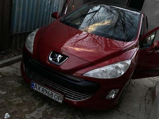 Peugeot 308                             2008г. в рассрочку