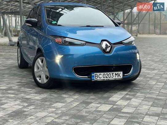 Renault Zoe                             2016г. в рассрочку