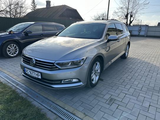 Volkswagen Passat
                          2016г. в рассрочку