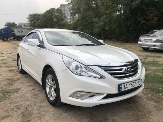 Hyundai Sonata 2011р. у розстрочку