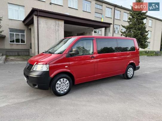 Volkswagen Transporter
                     2009г. в рассрочку