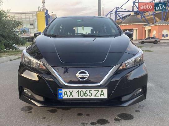 Nissan Leaf 2019р. у розстрочку