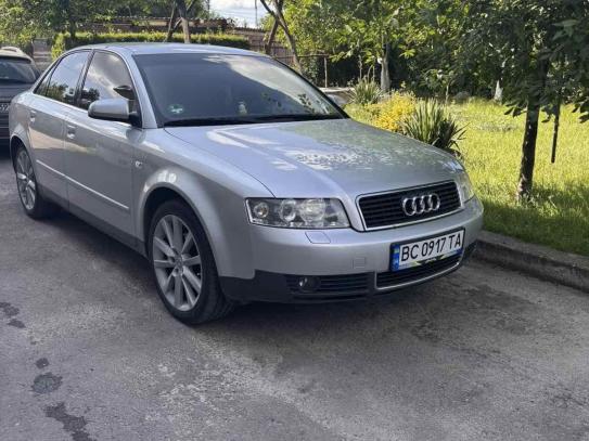 Audi A4                              2003г. в рассрочку