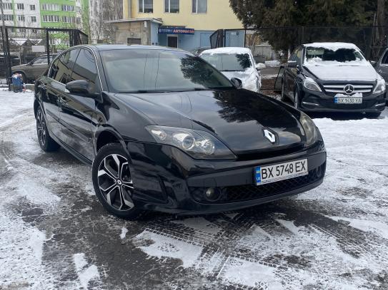 Renault Laguna                          2010г. в рассрочку