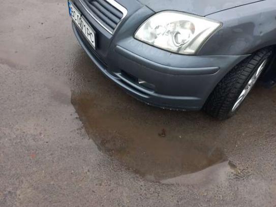 Toyota Avensis 2005г. в рассрочку