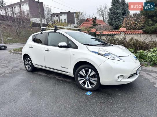 Nissan Leaf 2013р. у розстрочку