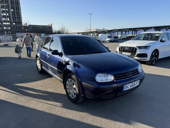 Volkswagen Golf                            2000г. в рассрочку