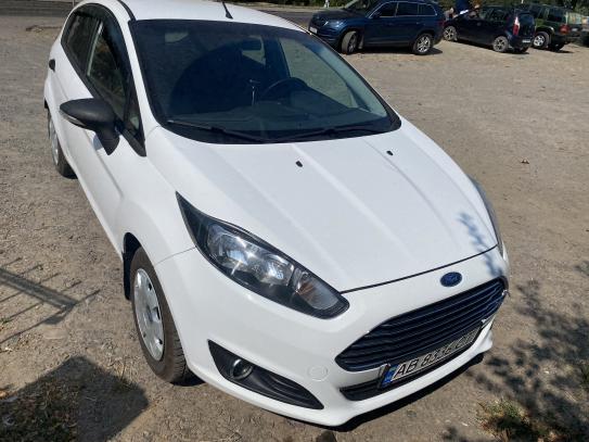 Ford Fiesta 2013г. в рассрочку