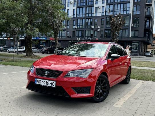 Seat Leon                            2014г. в рассрочку