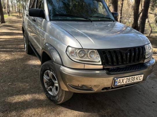 Уаз 3163-337                        2008г. в рассрочку