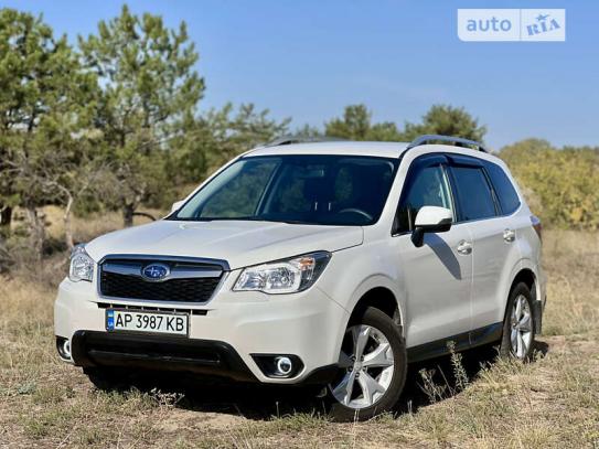 Subaru Forester 2015р. у розстрочку