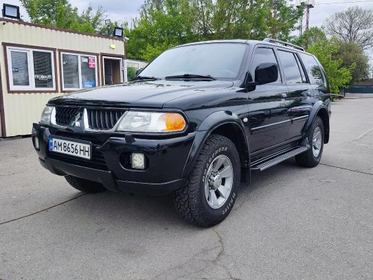 Mitsubishi Pajero sport                    2008г. в рассрочку