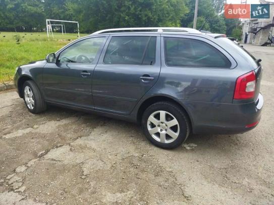 Skoda Octavia                         2012г. в рассрочку