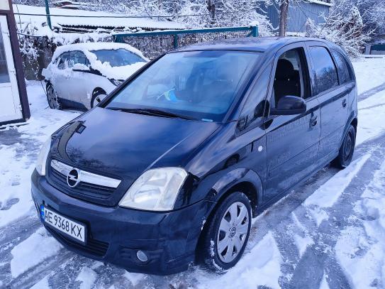 Opel Meriva 2008г. в рассрочку