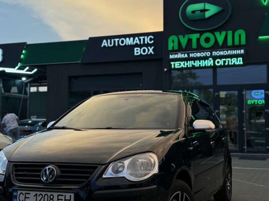 Volkswagen Polo                            2008г. в рассрочку