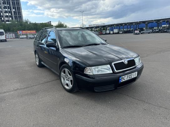 Skoda Octavia                         2009г. в рассрочку