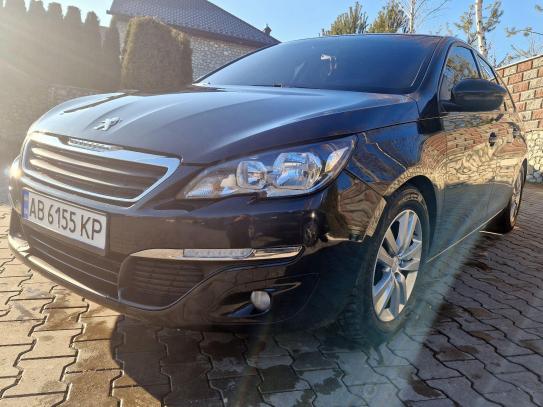 Peugeot 308                             2014г. в рассрочку