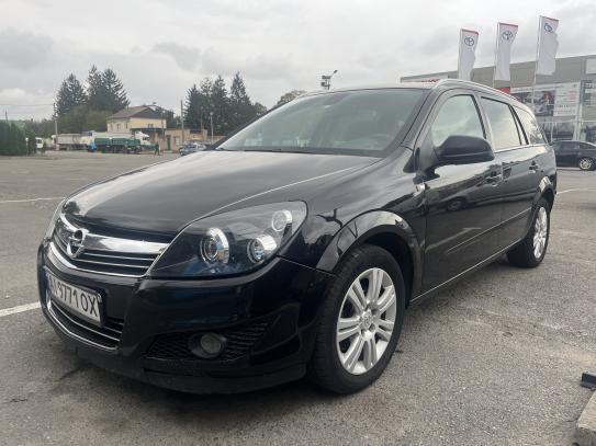 Opel Astra 2010г. в рассрочку