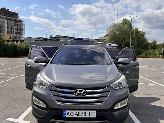 Hyundai Santa fe                        2014г. в рассрочку