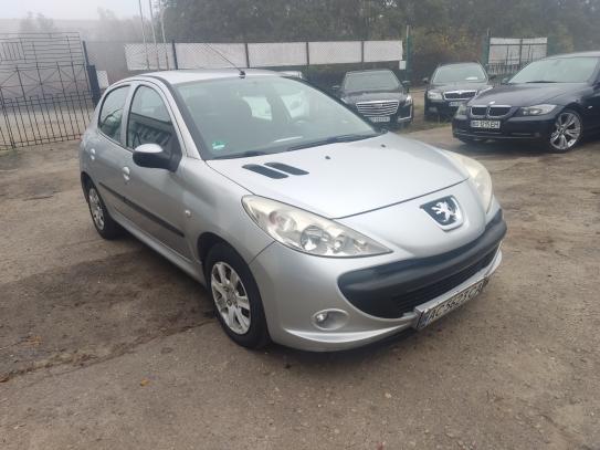 Peugeot 206 2011р. у розстрочку