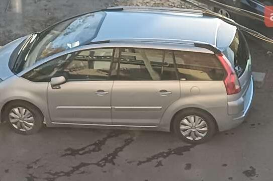 Citroen C4 picasso 2007г. в рассрочку