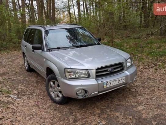 Subaru Forester                        2005г. в рассрочку