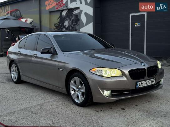 Bmw 520
                             2012г. в рассрочку