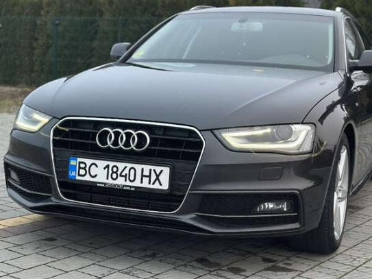 Audi A4 2014р. у розстрочку