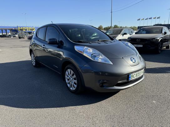 Nissan Leaf 2013г. в рассрочку