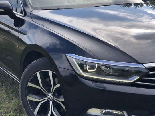 Volkswagen Passat
                          2015г. в рассрочку