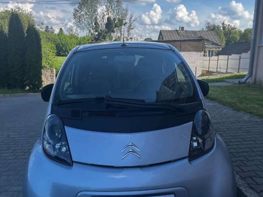 Citroen C-zero                          2012г. в рассрочку