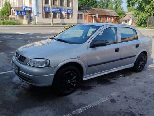 Opel Astra                           2006г. в рассрочку