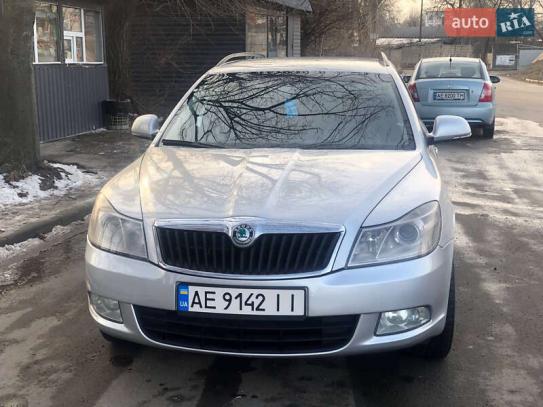 Skoda Octavia                         2012г. в рассрочку